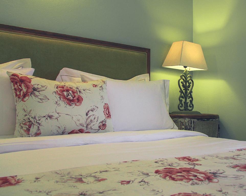 Liotrivi Historical Mansion And Boutique Hotel Monemvasía Dış mekan fotoğraf
